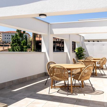 Limehome Oviedo Calle Postigo Bajo מראה חיצוני תמונה