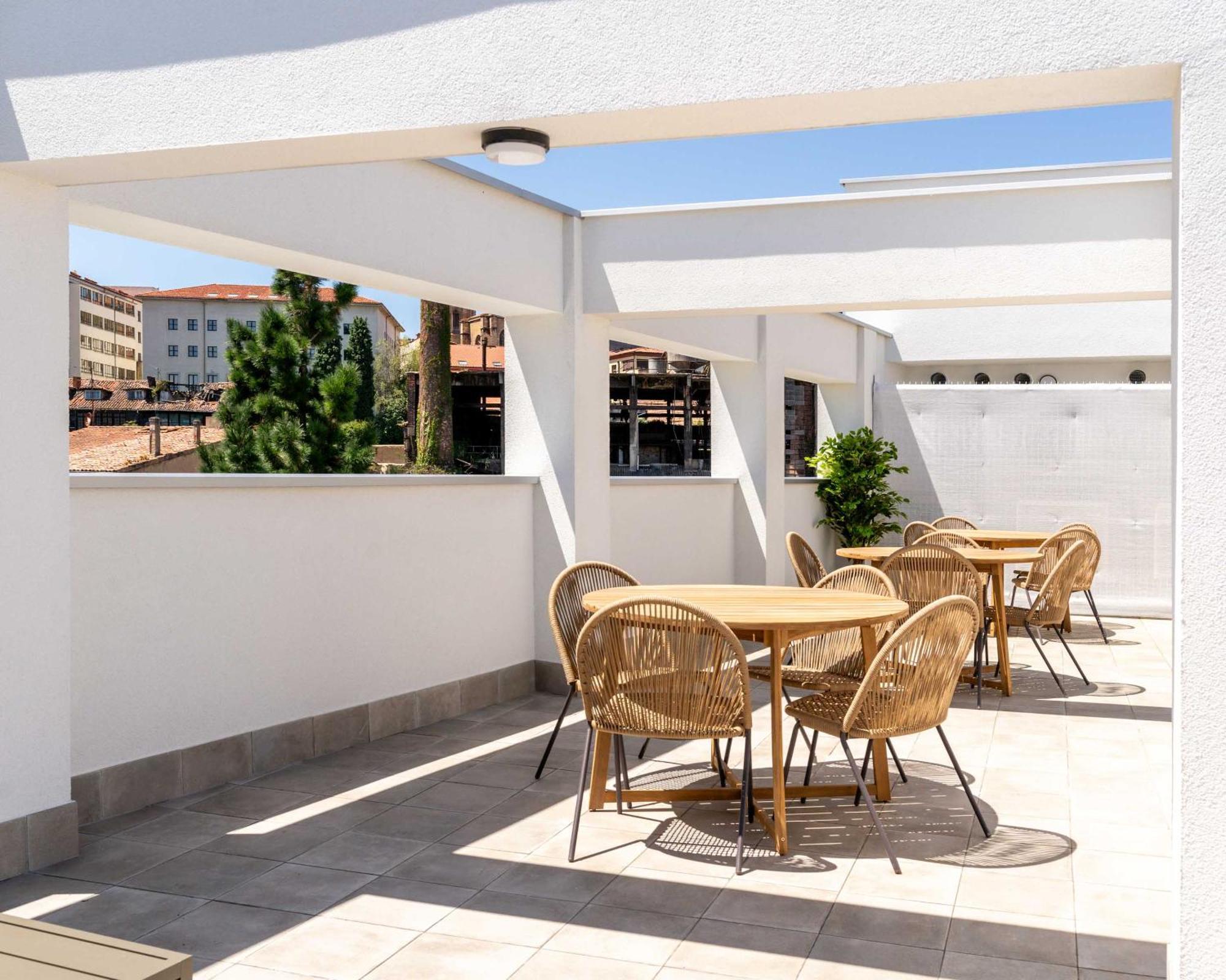Limehome Oviedo Calle Postigo Bajo מראה חיצוני תמונה
