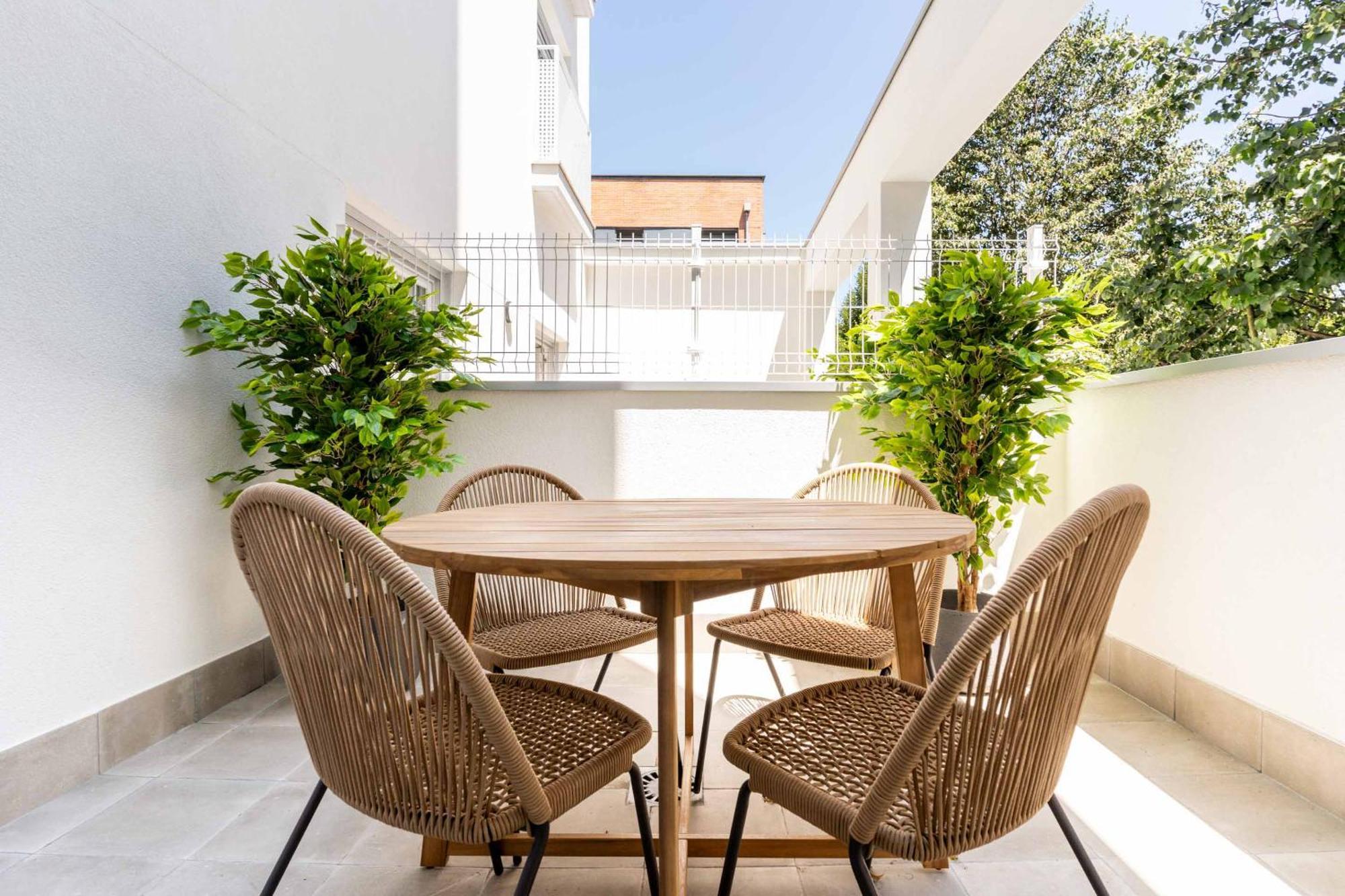 Limehome Oviedo Calle Postigo Bajo מראה חיצוני תמונה