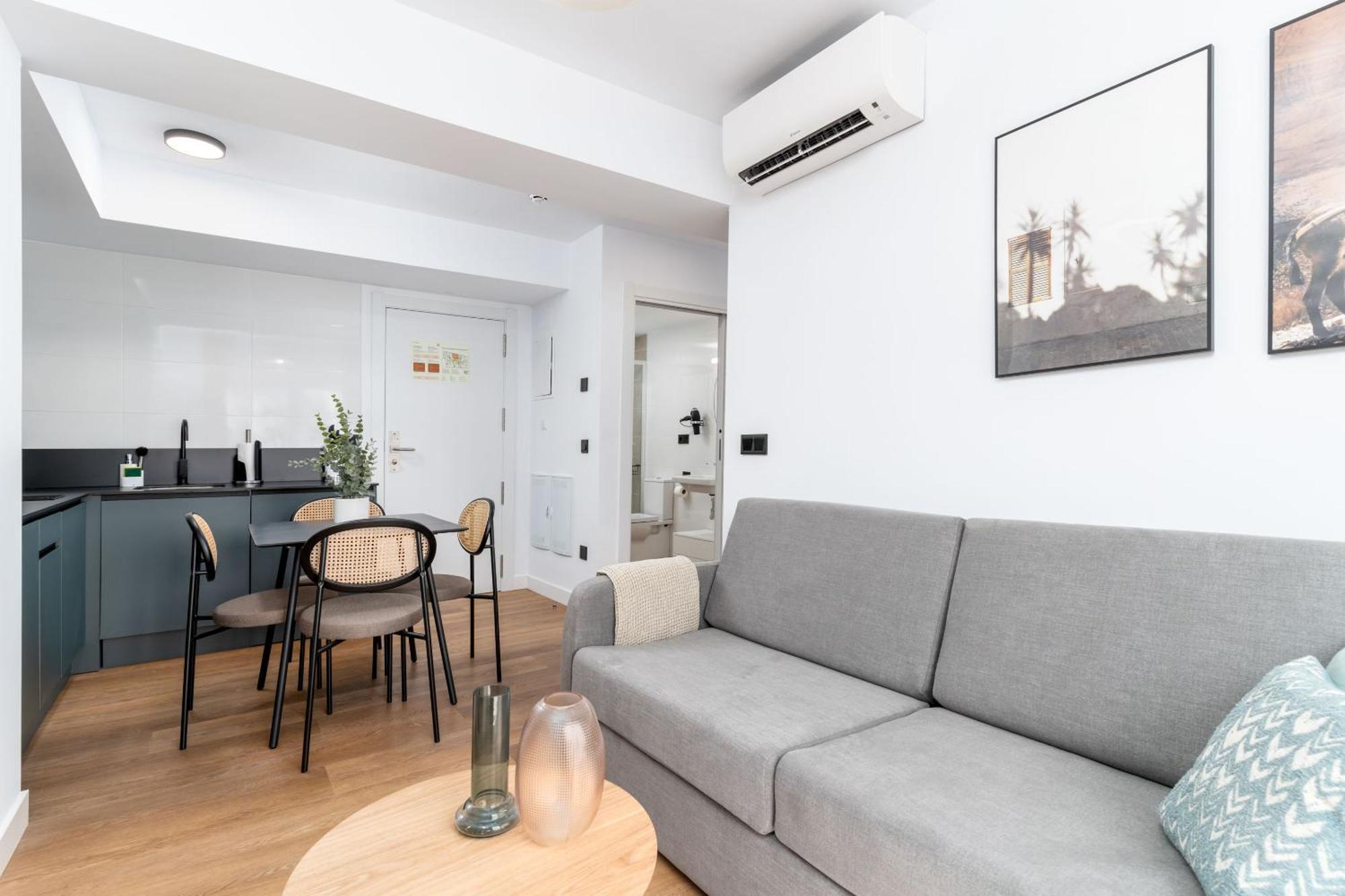 Limehome Oviedo Calle Postigo Bajo מראה חיצוני תמונה
