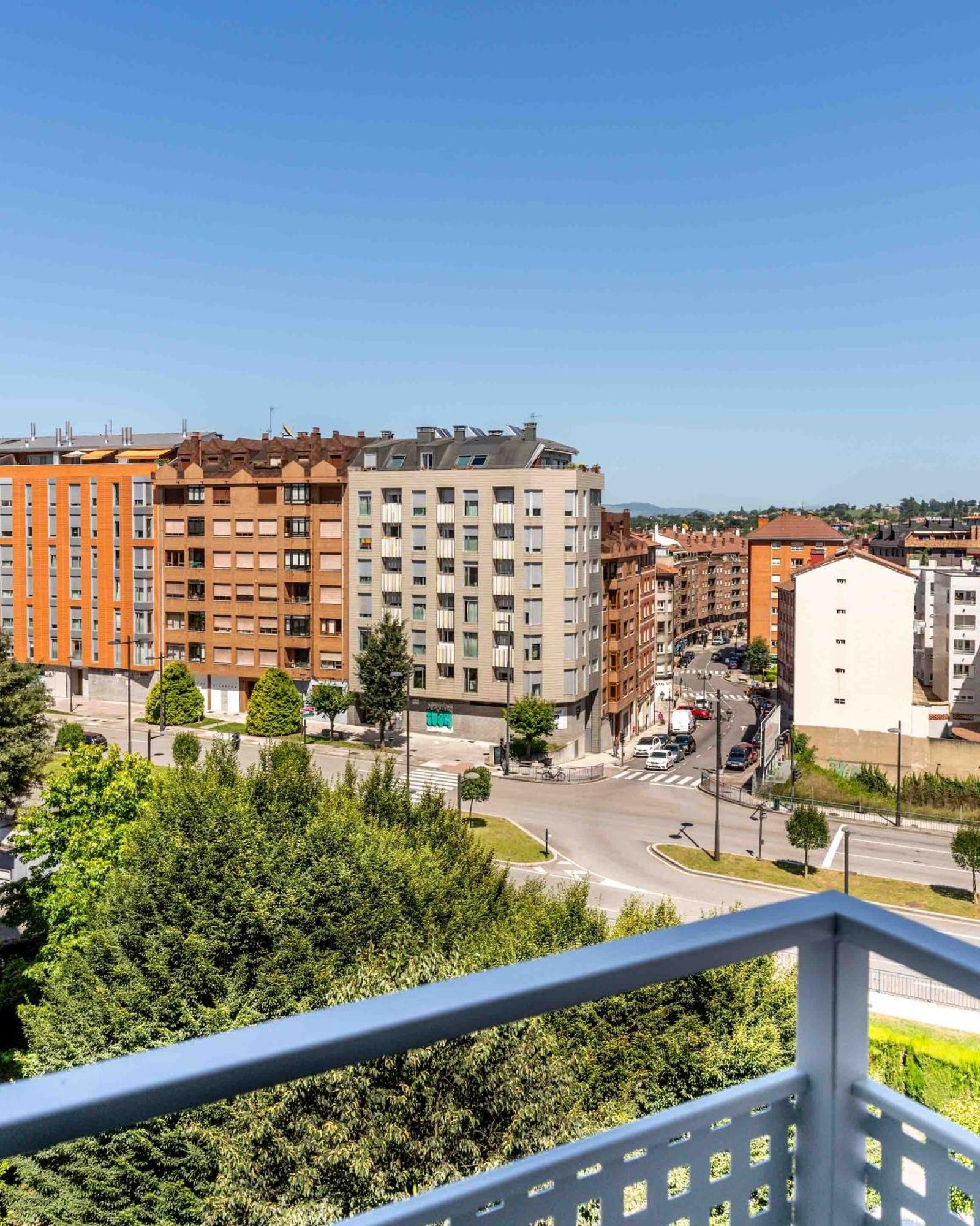 Limehome Oviedo Calle Postigo Bajo מראה חיצוני תמונה